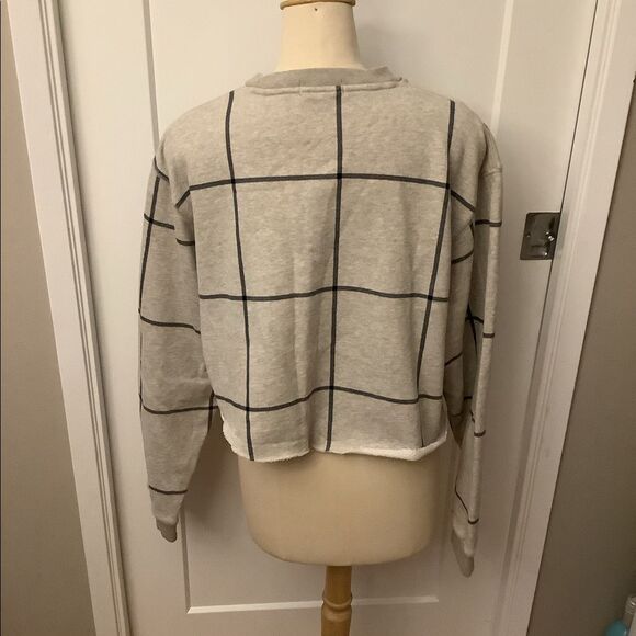 NAUTICA, crop top with frayed edge. Size Medium‎ - Picture 3 of 7